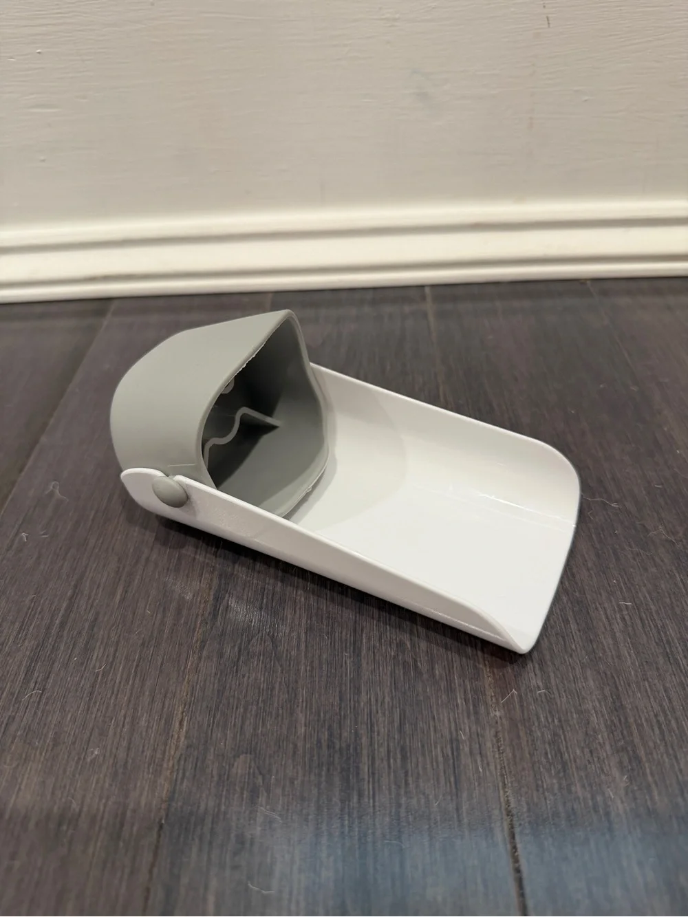NWT White & Gray Bathroom Faucet Extender for Kids and Toddlers